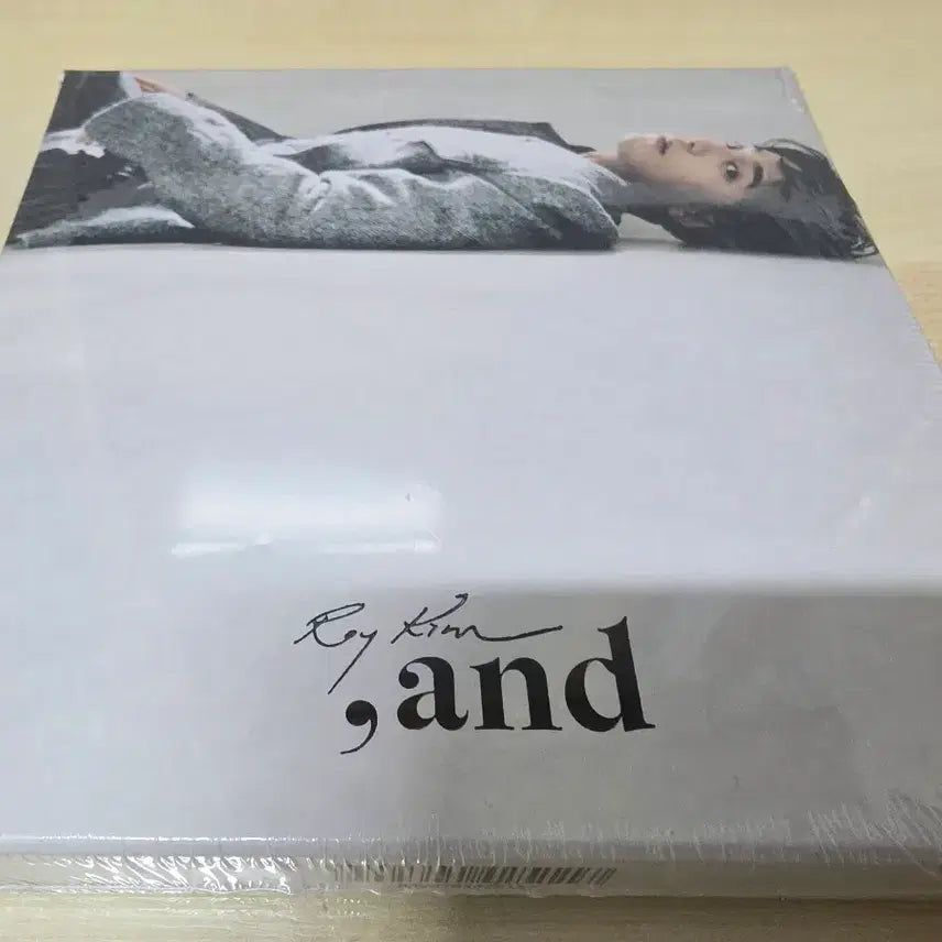 [BUNJANG] Roy Kim 4th Album "and" Sealed CD / 로이킴 4집 ,and 미개봉 CD 양도