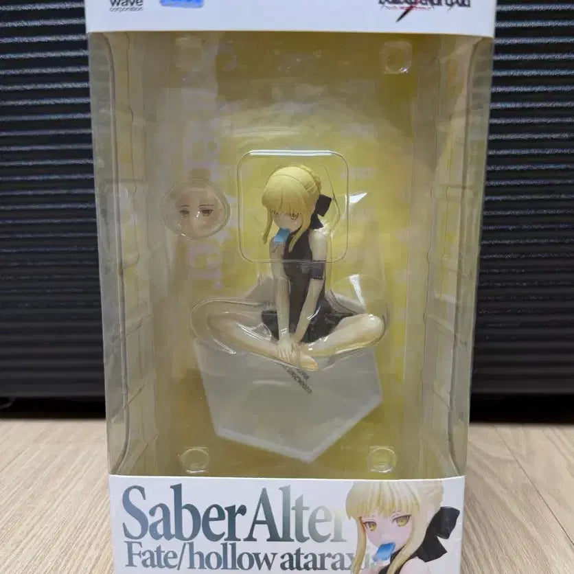 [BUNJANG] Fate hollow ataraxia Saber Alter Beach Queen Figure (Sealed) / 미개봉!)Fate hollow ataraxia 세이버 얼터 비치퀸 피규어