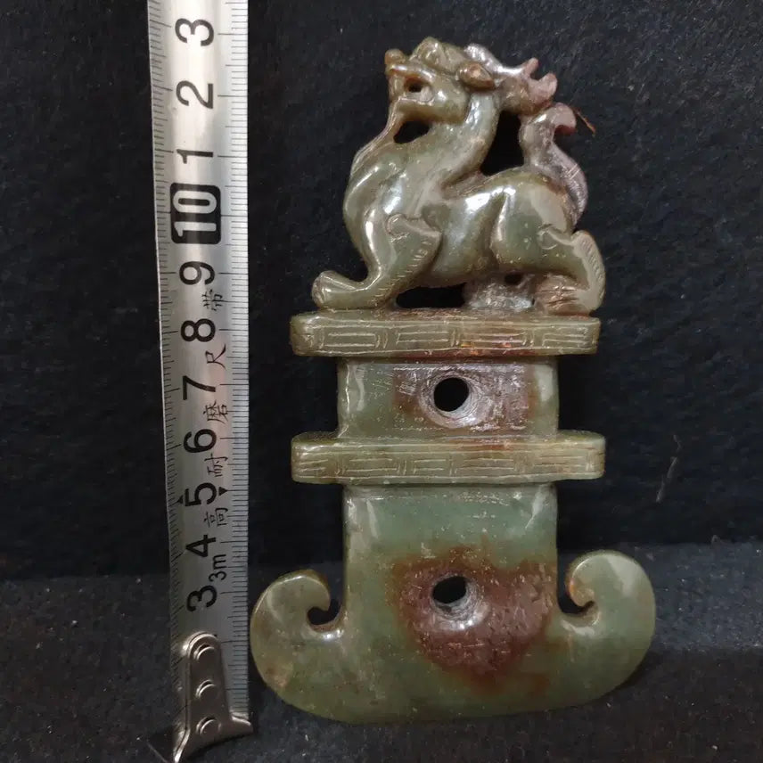 [BUNJANG] Late Spring and Autumn Period Huatian Jade Kylin Sculpture / (수원만물)출토 춘추시기 화전옥 기린상 옥기