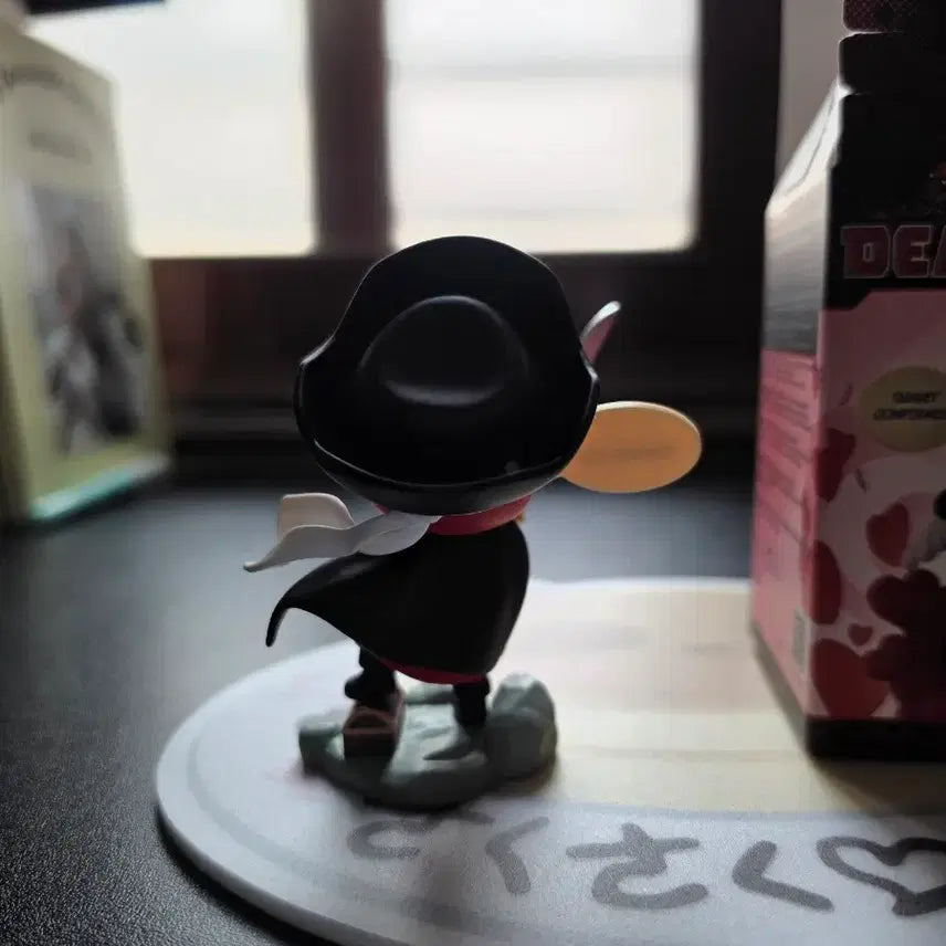 [BUNJANG] Pop Mart Deadpool Pirate Acrylic Case / 데드풀 팝마트 해적 양도