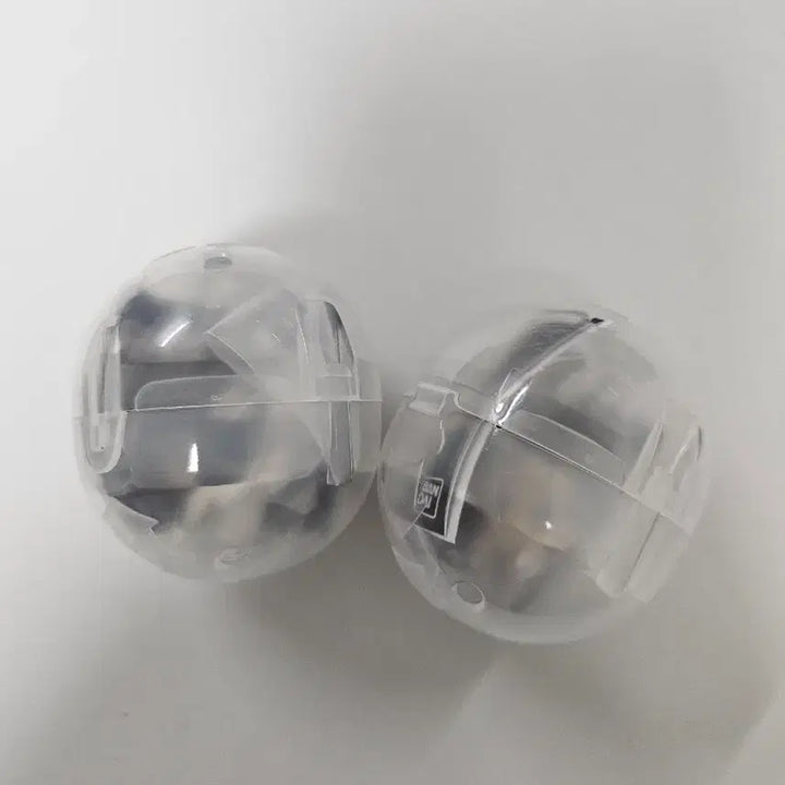 [BUNJANG] Demon Slayer Mugen Train Gachapon Hakuji Keychain (Loop Included, Ball Chain Excluded) / 미개봉) 귀멸의칼날 귀칼 무한성 대롱 가챠 하쿠지 (고리형O,볼체인X)