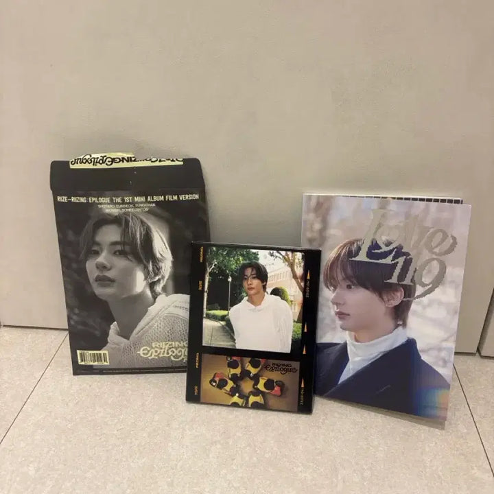 [BUNJANG] RIIZE Love 119 Anton Postcard &amp; Rising Star Epilogue Mini Album / 라이즈 love 119 앤톤 엽서 &amp; 라이징 에필로그 미니 앨범
