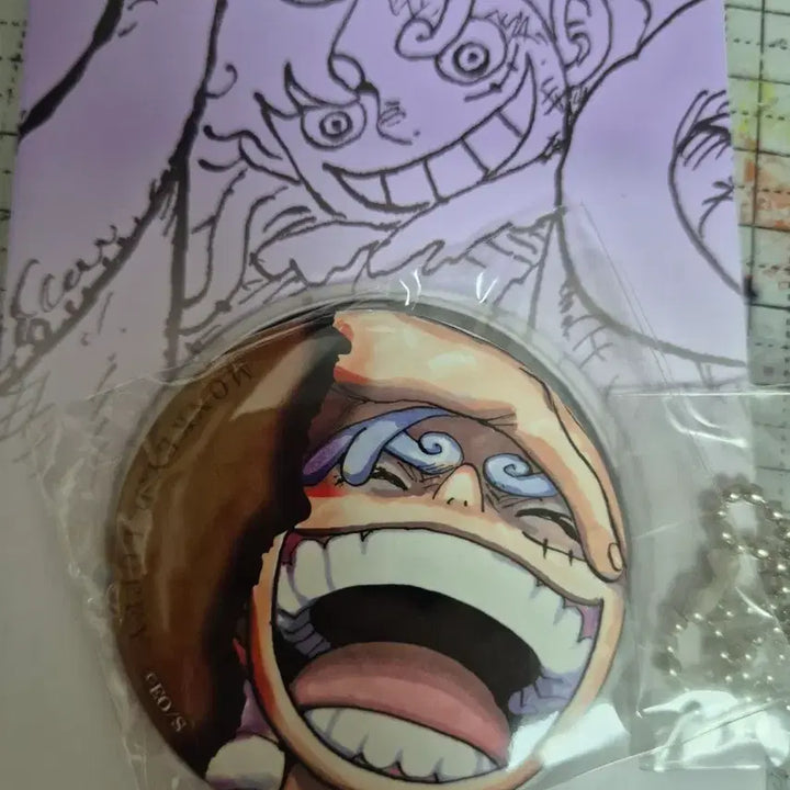 [BUNJANG] One Piece Luffy Gear 5 Special Holder Can Badge Pin Button / 원피스 니카 루피 기어5 특제홀더 캔뱃지 핀버튼 판매.