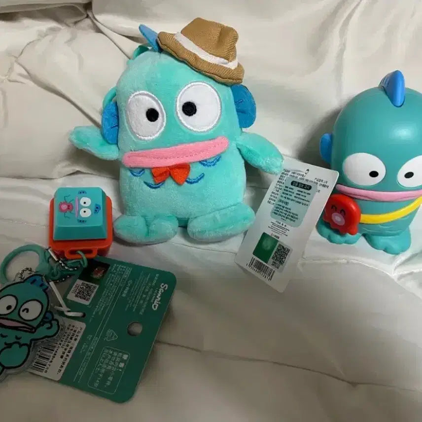 [BUNJANG] Sanrio Hangyodon Doll Keychain Figure Set (3 Types) / 산리오 한교동 인형 키링 피규어 세트 3종