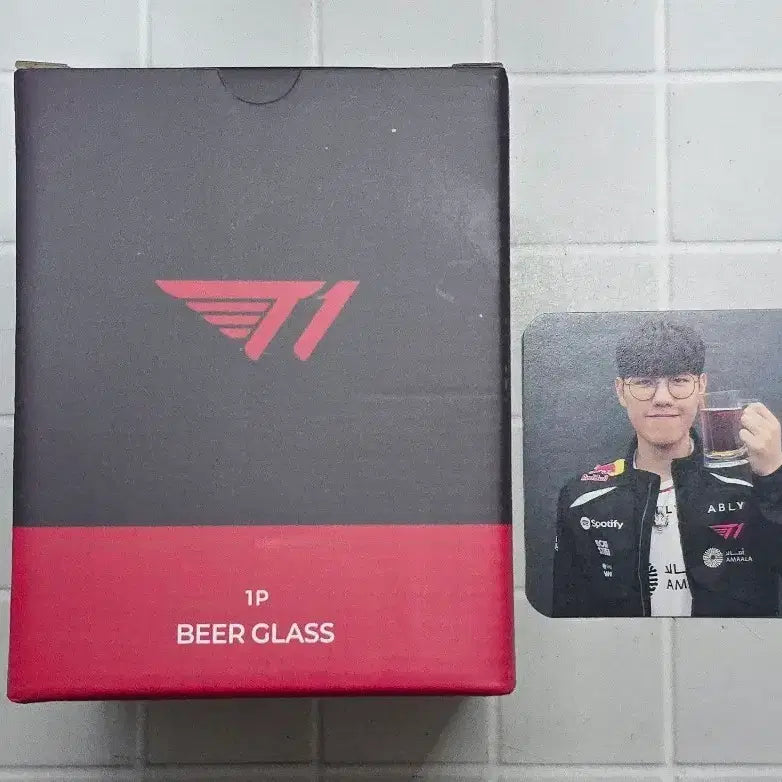 [BUNJANG] T1 Beer Glass + Oner Player Coaster Set / T1 맥주잔 + 오너 선수 코스터
