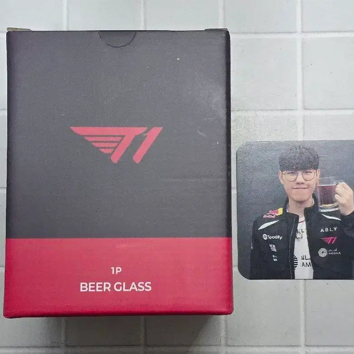 [BUNJANG] T1 Beer Glass + Oner Player Coaster Set / T1 맥주잔 + 오너 선수 코스터