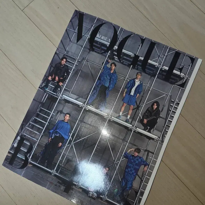 [SOLD OUT] (급처)2022 보그 코리아 BTS 커버 잡지