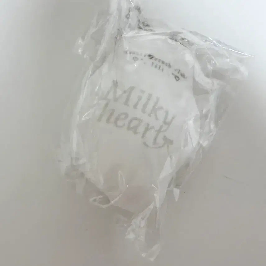 [BUNJANG] Milky Heart Cushion Keyring / 밀키하트 쿠션키링