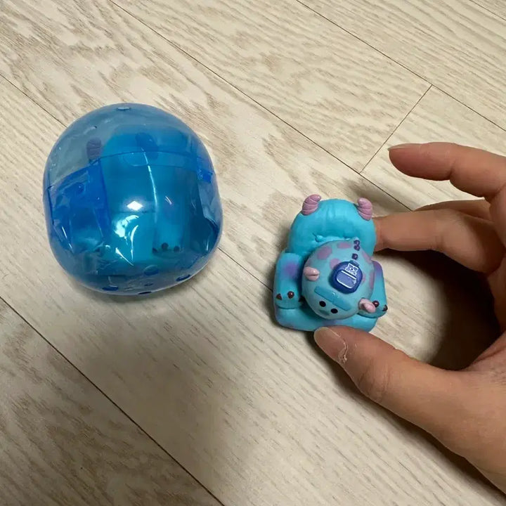 [BUNJANG] Pixar Monsters, Inc. Sulley Gachapon Toy / 픽사 몬스터주식회사 가챠. 설리