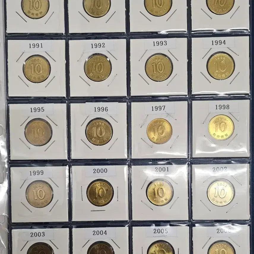 [BUNJANG] South Korean 10 Won Coin Collection Set (1966-2023) / 한국 10원동전연도별1966~2023연까지. 총58개.수집 세트
