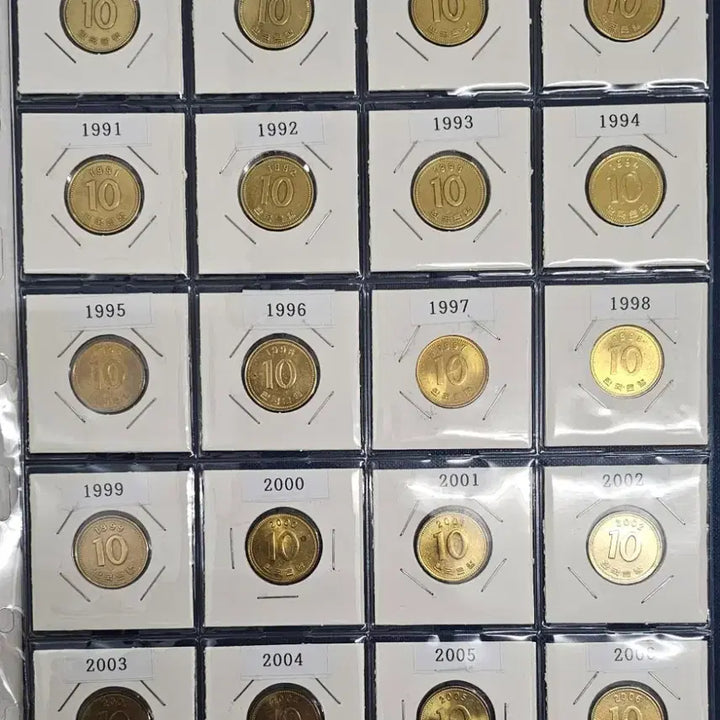 [BUNJANG] South Korean 10 Won Coin Collection Set (1966-2023) / 한국 10원동전연도별1966~2023연까지. 총58개.수집 세트