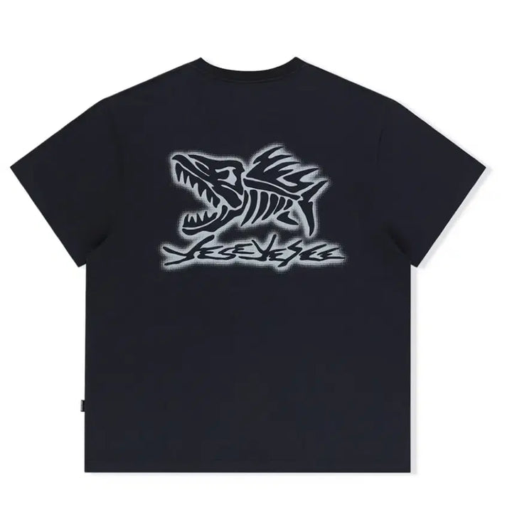 [BUNJANG] YESEYESEE Fish Bone Short Sleeve T-shirt Charcoal L / 새상품 ) 예스아이씨 피쉬본 YESEYESEE Fish 반팔티 물고기 L