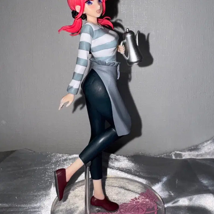 [BUNJANG] The Quintessential Quintuplets Nino 5 Years Later Ver. Figure / 오등분의 신부 니노 허니문 5년후ver. 피규어
