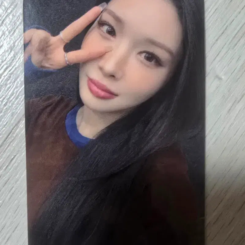[BUNJANG] I.O.I Chungha Music Bank Live Broadcast Photocard / 아이오아이 i.o.i 갑자기 공방 뮤뱅 청하 포카