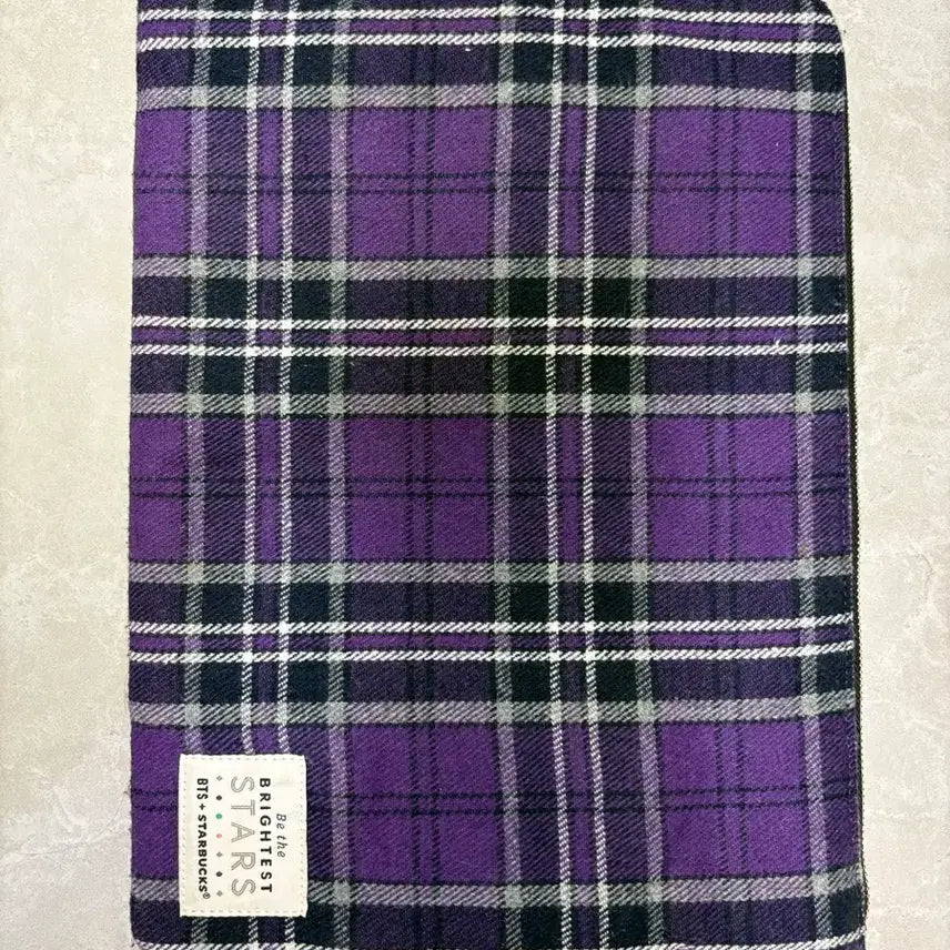 [BUNJANG] BTS x Starbucks Checkered Laptop Pouch / BTS X 스타벅스 노트북 파우치