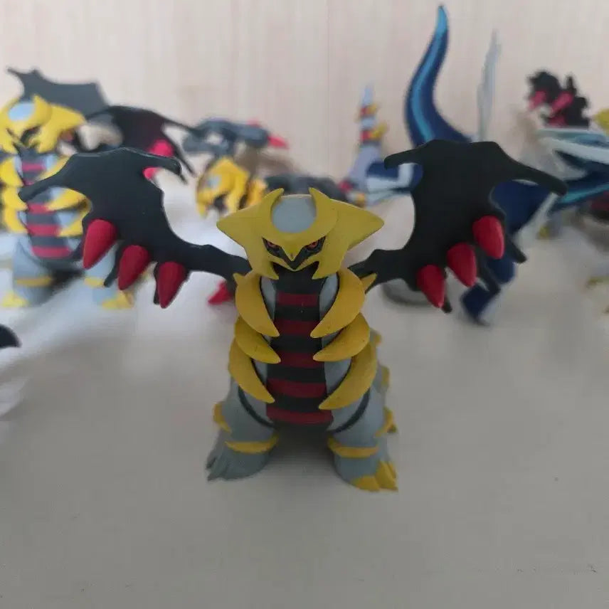 [BUNJANG] Giratina Pokemon 3D Figure / 기라티나 포켓몬 입체도감
