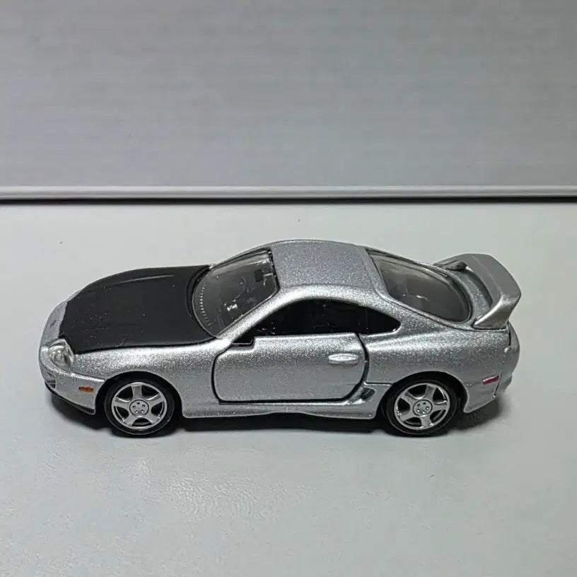 [BUNJANG] Tomica Premium Supra 1/64 Die-cast Model (Custom Painted) / 할인 1/64 다이캐스트 토미카 프리미엄 수프라