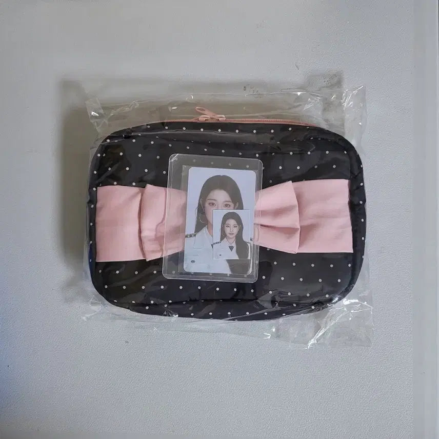 [BUNJANG] IVE Dive Into IVE Fan Concert Wonyoung Cosmetic Pouch (Sealed) / 아이브 팬콘 dive in to ive md 원영 화장품 파우치