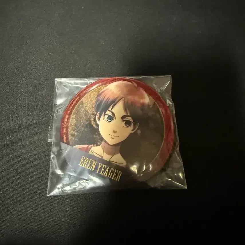[BUNJANG] Attack on Titan Eren Ichiban Kuji G Prize Badge / 제일복권 진격의 거인 에렌 뱃지 G상