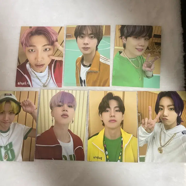[BUNJANG] BTS Butter Cardigan Photocard Bundle Set / 방탄 버터 가디건 포카 md 엠디 포토카드 방탄소년단 특전 콘서트 앨범