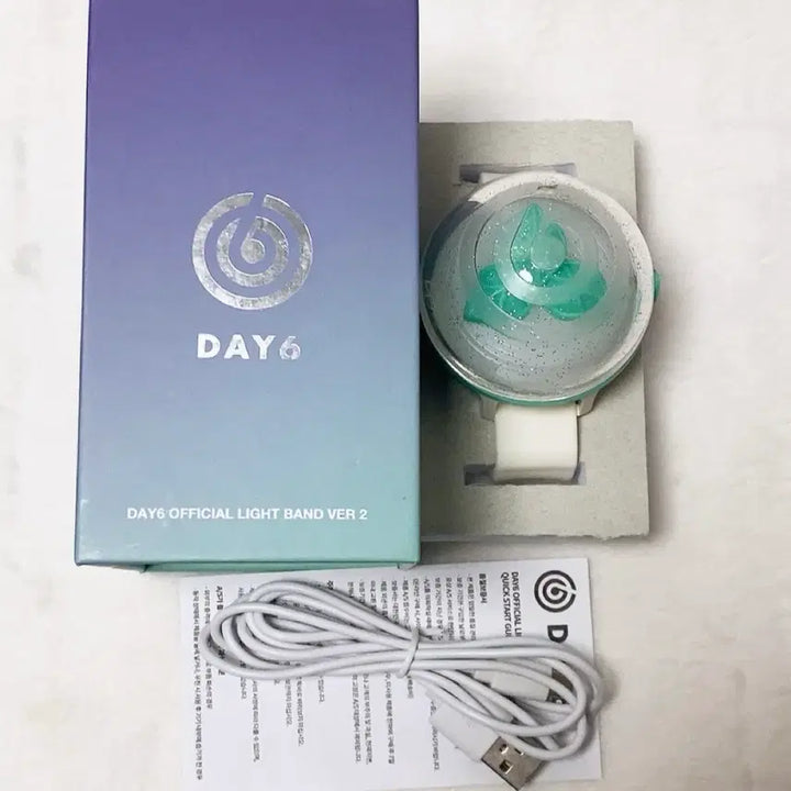 [BUNJANG] DAY6 Official Lightband ver.2 / 마데워치2 마이데이워치 DAY6 데이식스 공식 라이트밴드 ver.2