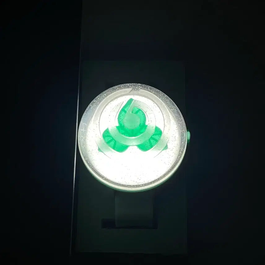 [BUNJANG] DAY6 Official Lightband ver.2 / 마데워치2 마이데이워치 DAY6 데이식스 공식 라이트밴드 ver.2