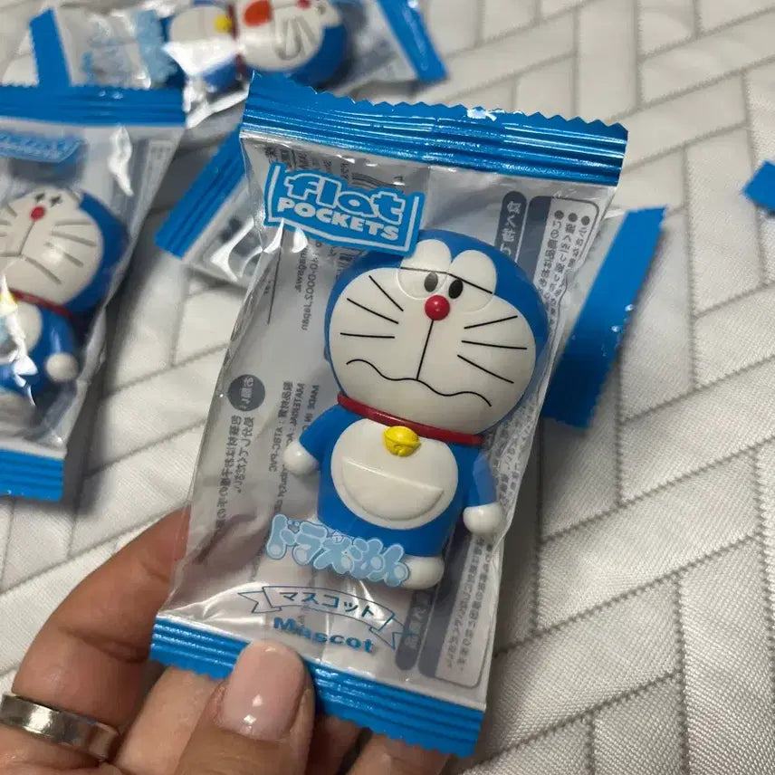 [SOLD OUT] 도라에몽 피규어