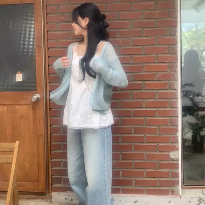 [BUNJANG] Aden Able Preta Sleeveless Blouse / 에이딘에이블 프레타 나시 블라우스