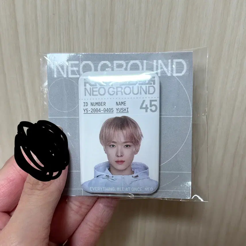 [BUNJANG] NCT 10th Anniversary Yushi ID Badge / 엔시티 10주년 유우시 아이디 뱃지