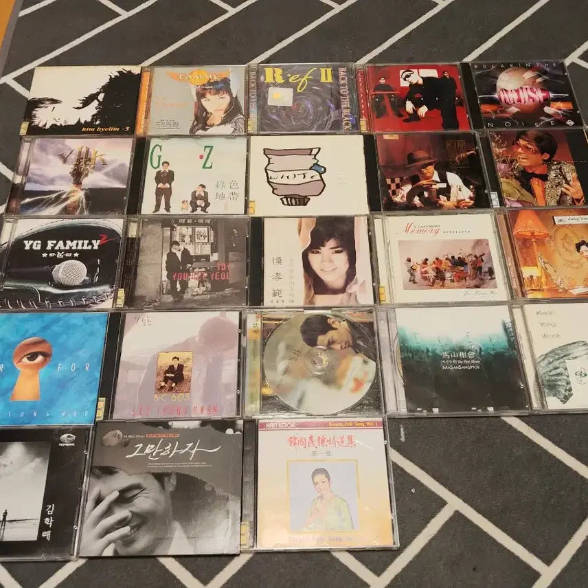 [BUNJANG] 90s K-Pop Compilation CDs (Vol. 1) / 가요 CD (변진섭, 김현정 등) 46장-1