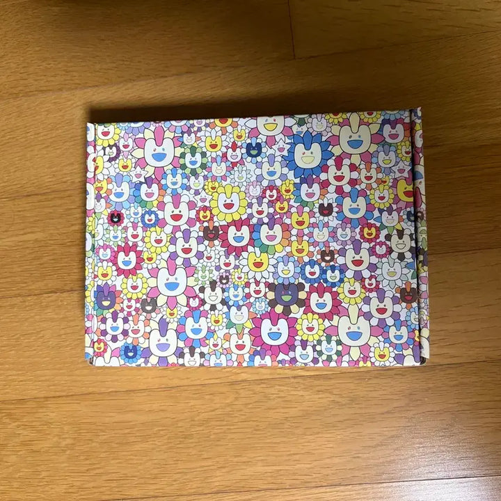 [BUNJANG] NewJeans Supernatural Murakami Bag / 뉴진스 슈퍼네츄럴 supernatural 무라카미 가방 앨범