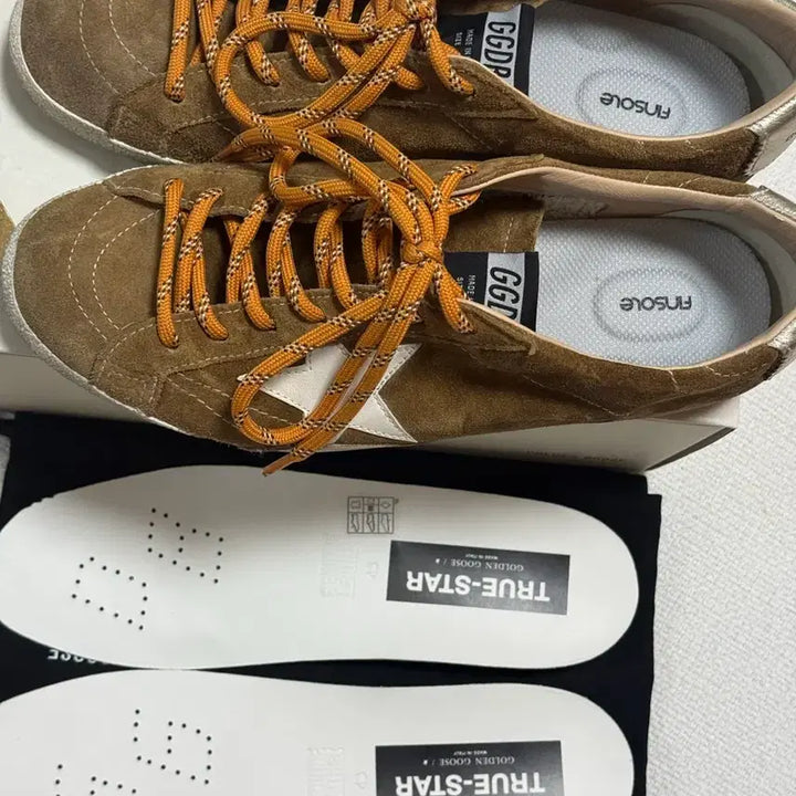 [BUNJANG] Golden Goose Truestar Tobacco 43 Sneakers Full Set / 골든구스 트루스타 토바코 43사이즈 2회착 새상품급 백화점판 풀구성
