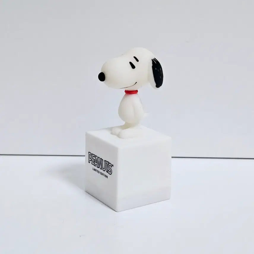 [BUNJANG] Peanuts Snoopy Limited Edition Stamp Figure / 피넛츠 스누피 리미티드 에디션 스탬프 피규어 도장