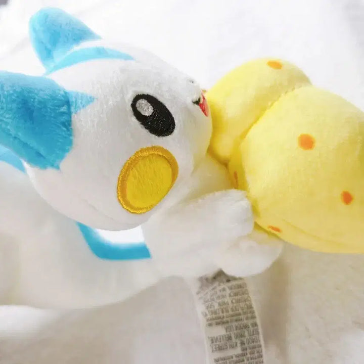 [BUNJANG] Pokemon Center Pachirisu Plush Doll (Jumung Berry) / 파치리스 포켓몬센터 포센 정품 인형 누이 자뭉열매