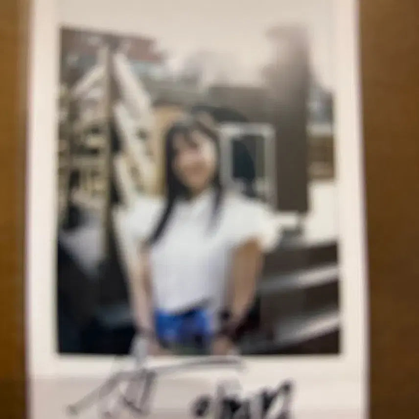 [BUNJANG] Lee Hye-sung Signed Autograph Photo / 이혜성 아나 친필 싸인 폴라 260509