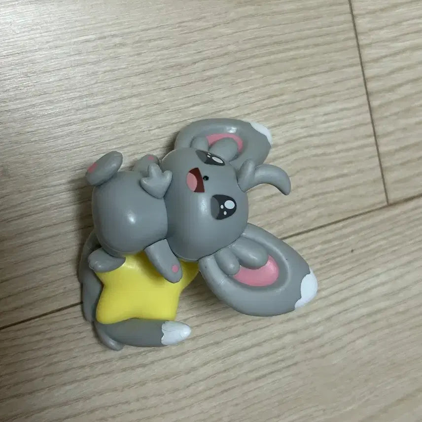 [BUNJANG] Pokemon 30th Anniversary Chirami Light Figure Doll Gacha / 포켓몬 30주년 치라미 라이트 피규어 인형 가챠 판매