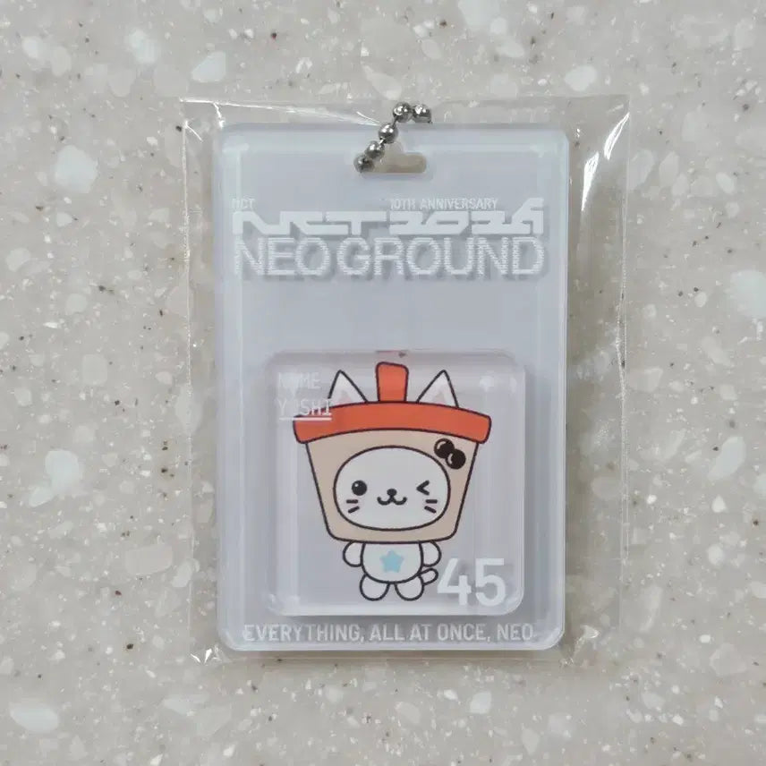 [BUNJANG] NCT 10th Anniversary Neo City 10th Anniversary Miniature Keychain Yushi Bubble Cat / 엔시티 10주년 팝업 네오그라운드 미니어처 키링 유우시 버블냥