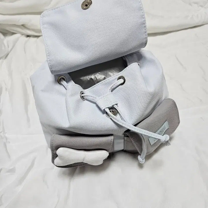 [BUNJANG] Crayon Shin-chan Shiro &amp; Whitey Drawstring Backpack / 짱구 시로 흰둥이 복조리 백팩