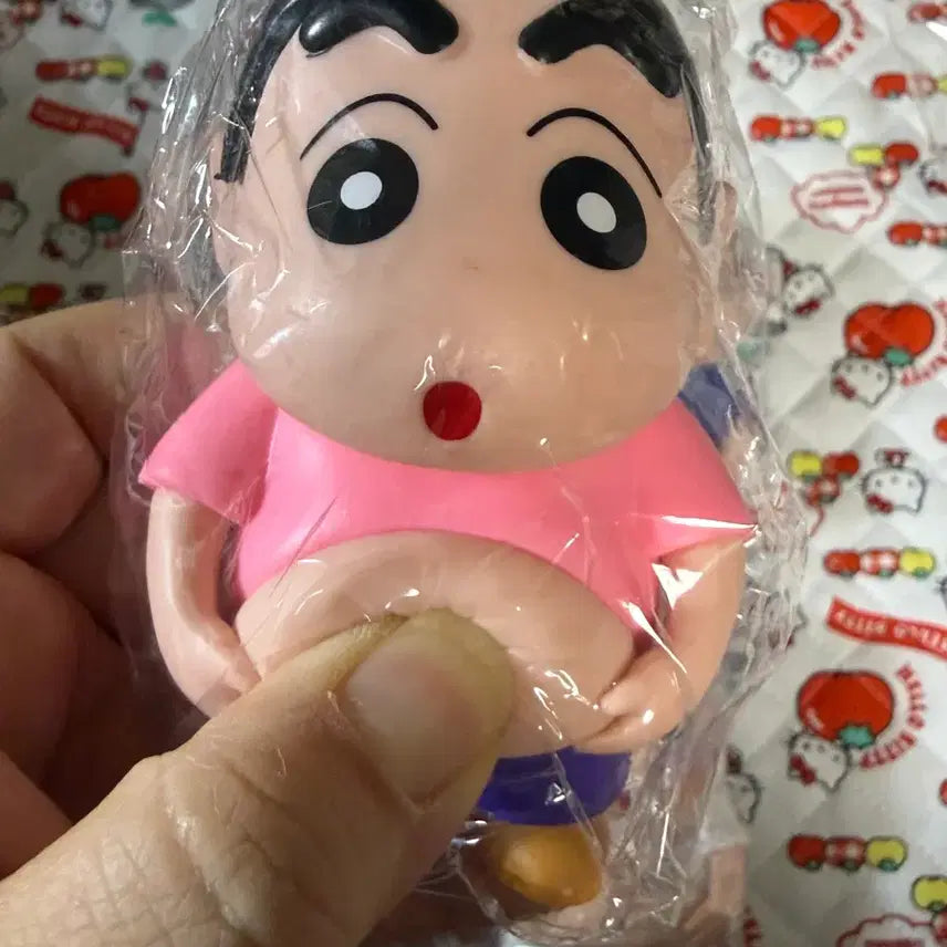 [BUNJANG] Crayon Shin-chan Belly Fat Squishy Figure / 짱구 뱃살 말랑이 피규어 판매합니다
