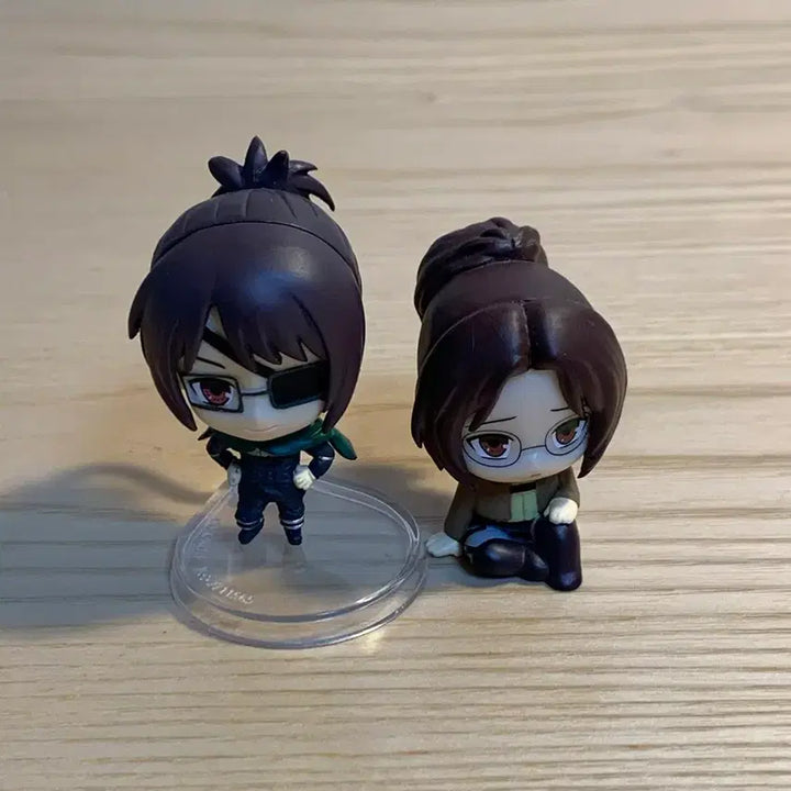 [BUNJANG] Attack on Titan Eren Yeager Hanji Zoe Mike Zacharius Gacha Standing Figures Bundle Set / (일괄) 진격거 한지 마치보케, 스탠딩 가챠 일괄