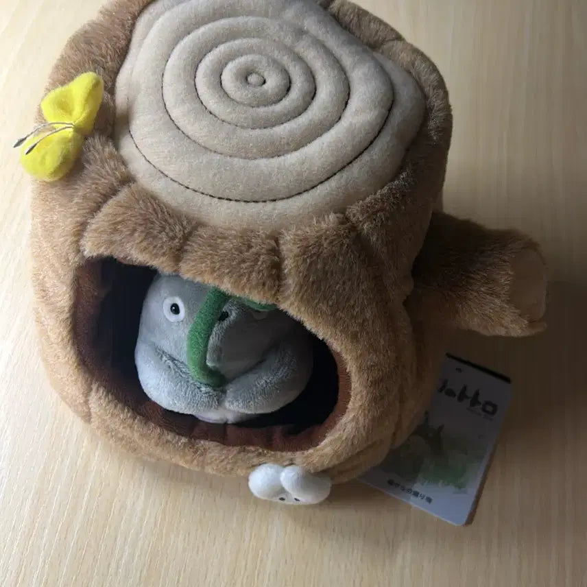 [BUNJANG] Studio Ghibli My Neighbor Totoro Stump Plush Medium / 지브리 토토로 그루터기 인형 m
