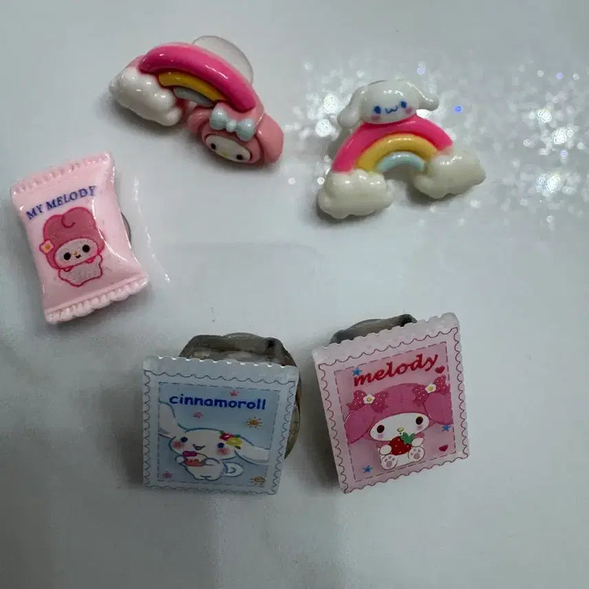 [BUNJANG] Crocs My Melody Cinnamoroll LED Jibbitz Charm Set / 크록스 마이멜로디 시나모롤 지비츠 참 파츠 led set 신발꾸미기
