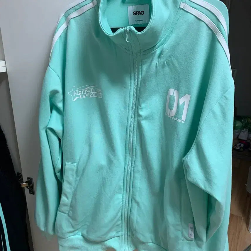 [BUNJANG] SPAO Hatsune Miku Collaboration Jersey XL / 스파오 미쿠 져지 XL