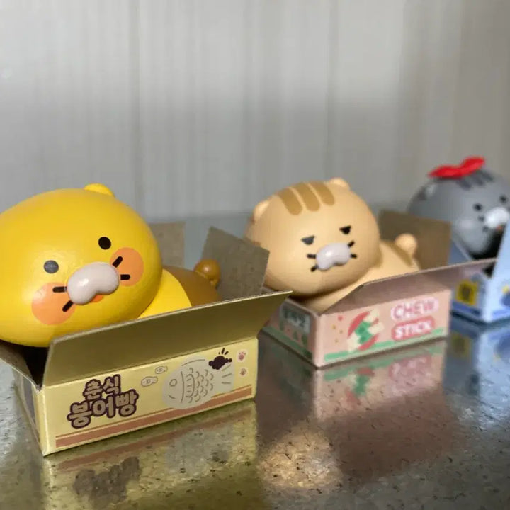 [BUNJANG] Kakao Friends Choonsik Gacha 3종 Set Figures / 카카오 춘식 가챠 3종 세트 박스 춘식 피규어