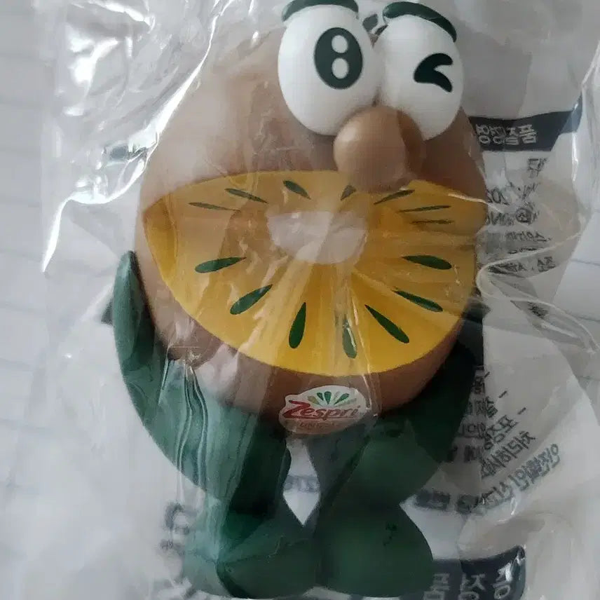 [BUNJANG] Unsealed Zespri Gold Kiwifruit Kiwibrothers Figure / [미개봉] 제스프리 골드키위 피규어 키위브라더스
