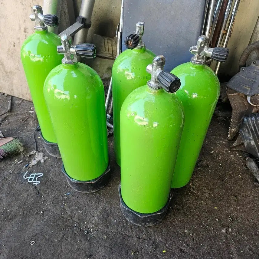 [BUNJANG] Luxfer 8L Scuba Diving Tank (x2) - Repainted / 다이빙탱크 스킨스쿠버  약간 작은 공기통 산소통 2개