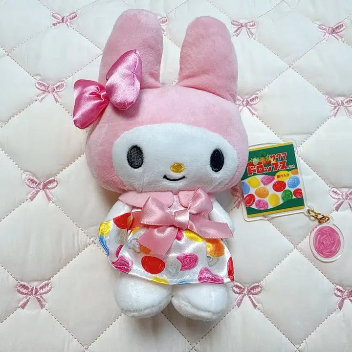 [BUNJANG] Sanrio My Melody Mascot Keychain (Candy Drops Collaboration) / 마이멜로디 마스코트 인형 키링(캔디드롭스 콜라보)