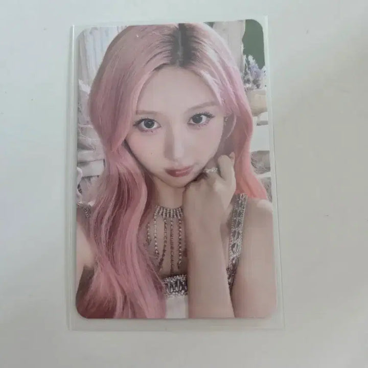[BUNJANG] IVE 4th Fancon Gaeul Photocard / 아이브 4번째 팬콘 가을