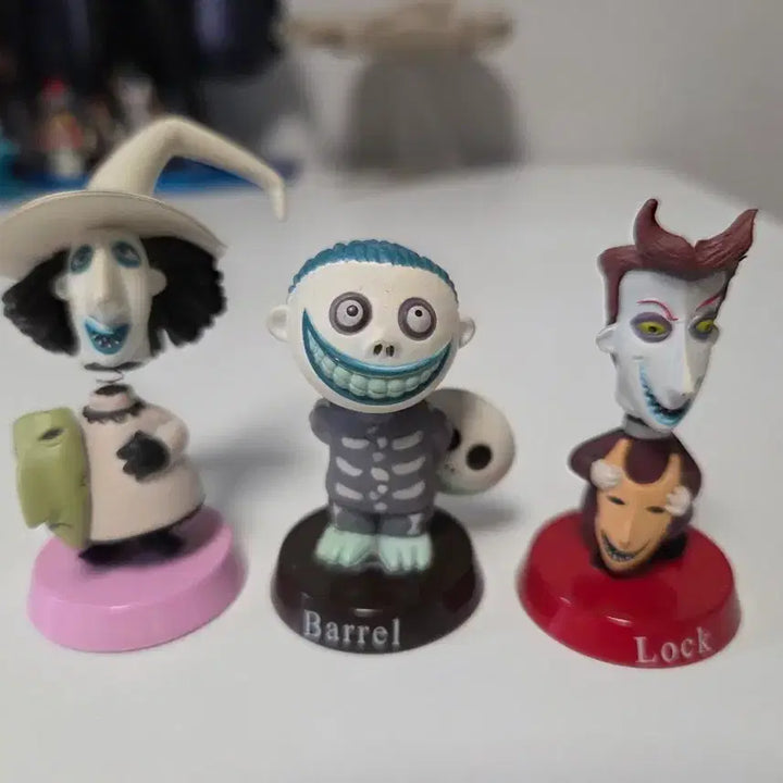 [BUNJANG] The Nightmare Before Christmas Lock, Barrel, and Shock 3-Figure Set / 크리스마스의 악몽 락/배럴/샥 피규어 3종 세트
