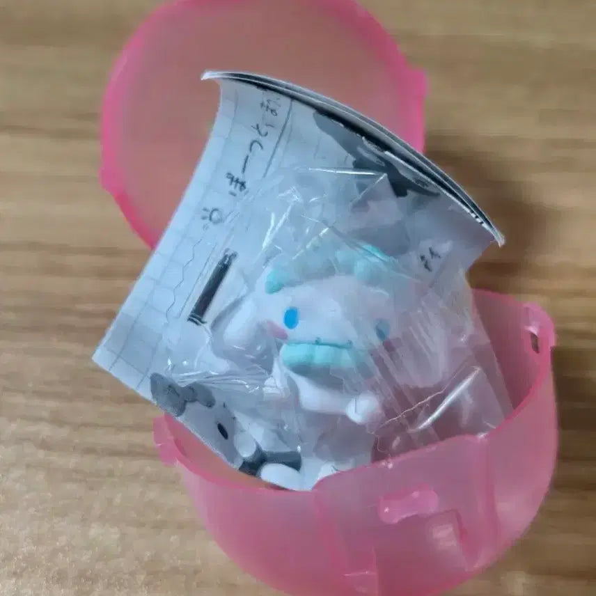 [BUNJANG] Sanrio Cinnamoroll Relaxation Figure / 산리오 쉬는날 시나모롤